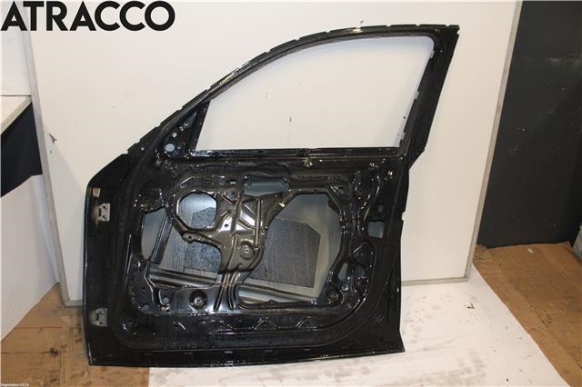 Dør høyre foran til BMW 1-Serie 2004-2011 (E81/E82/E87/E88) (E81/E82/E87/E88) (41515A2A381|)