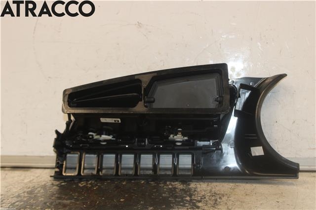 Dashbord friskluftdyse til Peugeot 3008 2009-2016 (Type I)  (823113|)