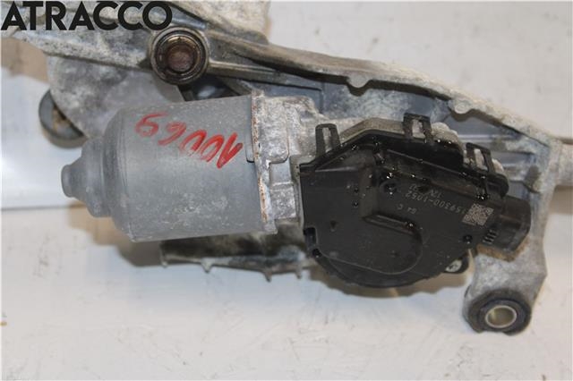 Viskermotor frontrute til Mitsubishi Outlander 2007-2010 (Type II, Fase 1)  (8250A178|)