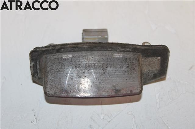 Skiltlys til Mitsubishi Outlander, 2007-2010 (Type II, Fase 1)  (8341A009)