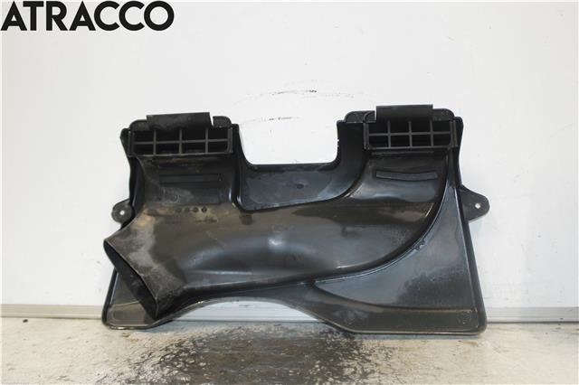 Diverse deler til BMW 1-Serie 2004-2011 (E81/E82/E87/E88) (E81/E82/E87/E88) (13717797475|)