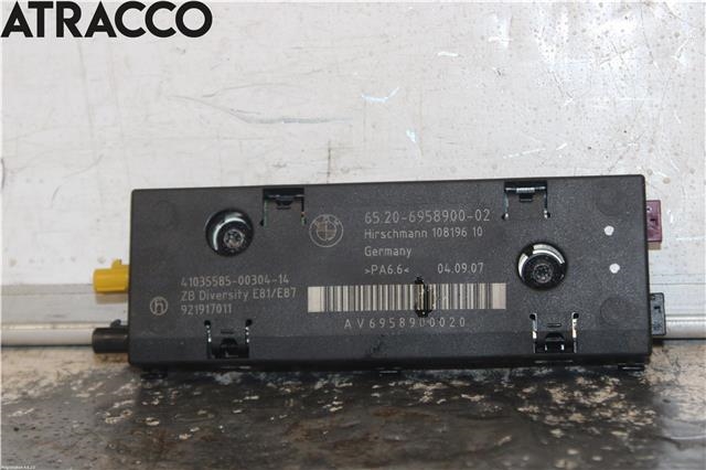 Antenne forsterker til BMW 1-Serie 2004-2011 (E81/E82/E87/E88) (E81/E82/E87/E88) (65209204421|)