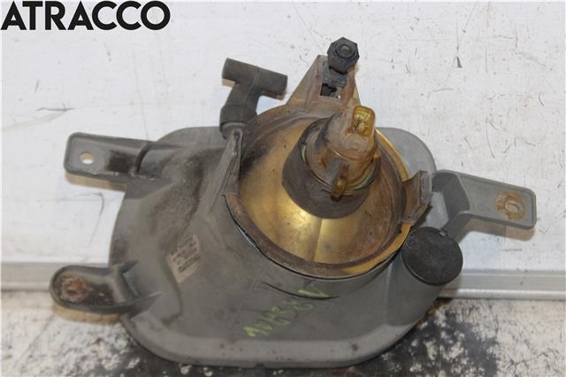 Tåkelykt høyre foran til Volvo XC90 2002-2006 (Type I, Fase 1)  (31111182|)