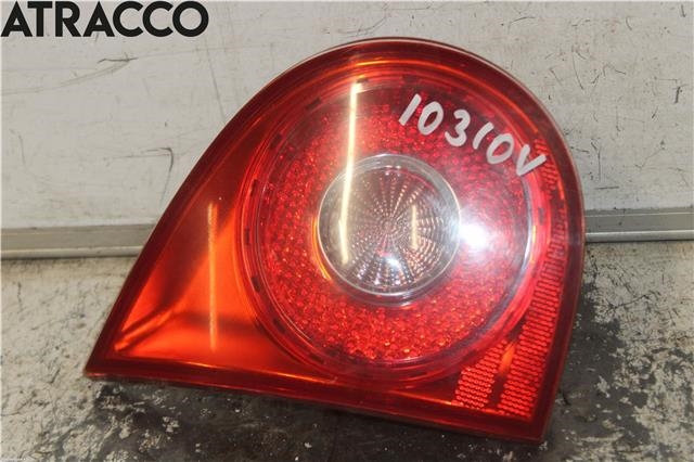 Baklykt venstre indre til VW Golf V, Combi, 2003-2008  (1K6945093E)