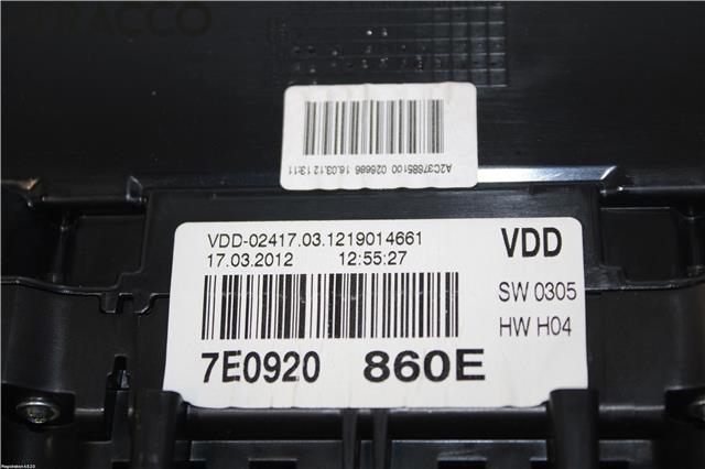 Instrumentpanel til VW Transporter / Caravelle 2009-2015 (Fase 2) (T5) (T5) (7E0920860E|)