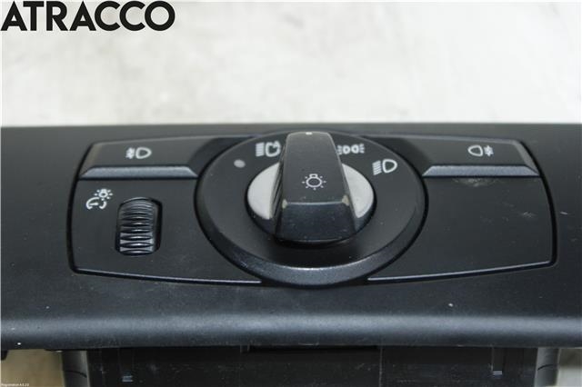 Bryter lys til BMW 5-Serie 2003-2010 (E60/E61) (E60/E61) (61319134726|)