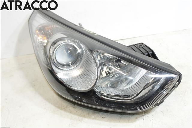 Frontlykt høyre halogen til Hyundai Ix35 2010-2015  (921022Y000|)