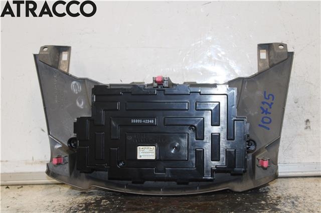 Varmeapparat betjening til Toyota RAV4 2006-2009 (Type III, Fase 1)  (5590042240|)