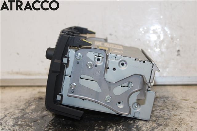 Bilstereo til Toyota RAV4 2006-2009 (Type III, Fase 1)  (8612042220|)