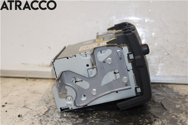 Bilstereo til Toyota RAV4 2006-2009 (Type III, Fase 1)  (8612042220|)