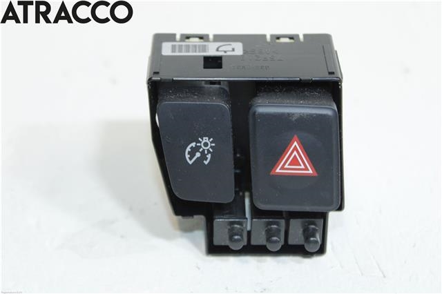 Bryter nødblink til Toyota Prius +7 2012-2020 (Type III) (stasjonsvogn) (stasjonsvogn) (8433047040|)