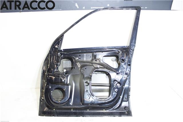 Dør høyre foran til Suzuki Grand Vitara 2005-2015 (Type III)  (6800165843|)