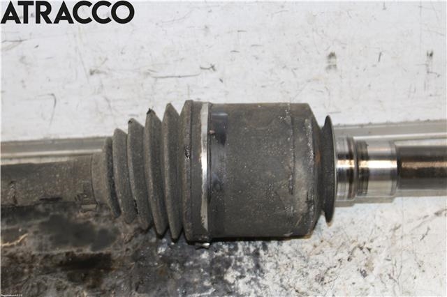 Drivaksel høyre foran til Mercedes GL 2006-2012 (X164) (X164) (A1643302101|)