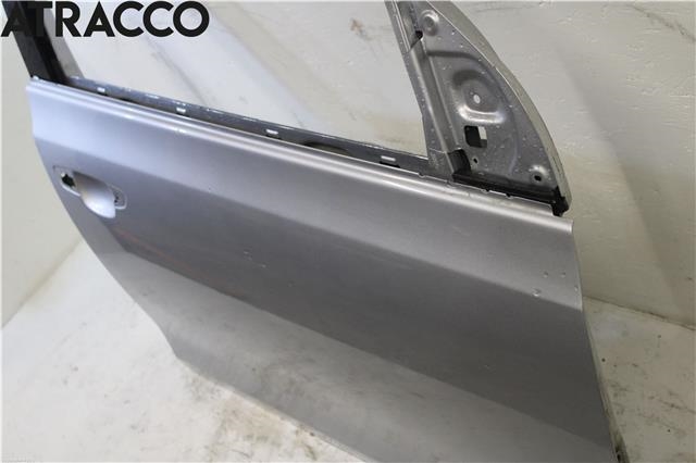 Dør høyre foran til VW Golf VI 2008-2012  (5K4831056H|)