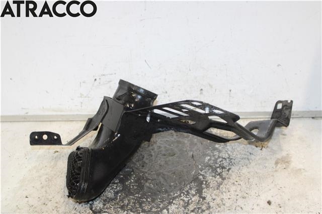 Diverse deler til BMW 5-Serie 2003-2010 (E60/E61) (E60/E61) (13717796692|)