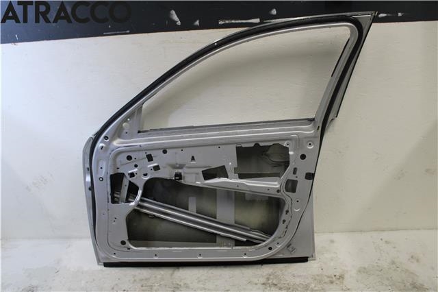 Dør høyre foran til BMW 5-Serie 2003-2010 (E60/E61) (E60/E61) (41517202340|)