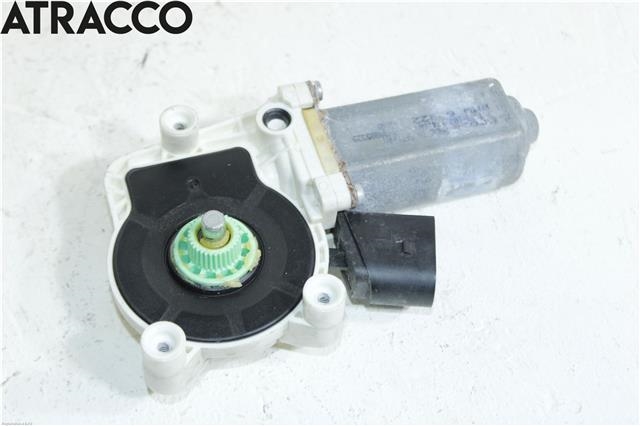 Ruteheis til BMW 5-Serie 2003-2010 (E60/E61) (E60/E61) (67626922320|)