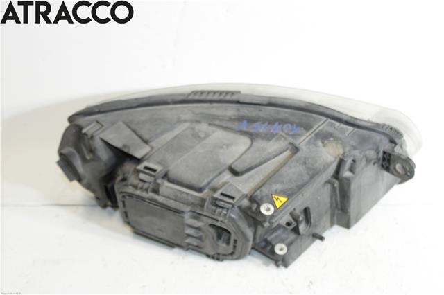 Frontlykt venstre halogen til Audi A6 2005-2008 (Type III, Fase 1) (C6) (C6) (4F0941029AK|)