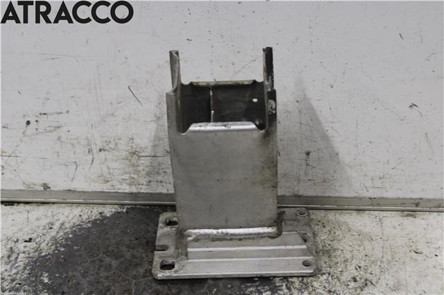 Diverse deler til Audi A4 2007-2014 (Type IV) (B8) (B8) (8K0807133D|)