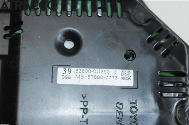 Instrumentpanel til Toyota Yaris 2014-2020 (Type III, Fase 2)  (838000U390|)