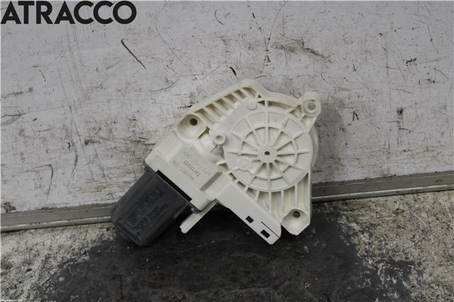 Ruteheis til Audi Q5 2008-2012 (Type I, Fase 1)  (8R0837461F|)