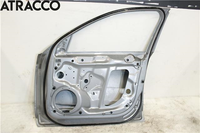 Dør høyre foran til Audi A4 2007-2014 (Type IV) (B8) (B8) (8K0831052J|)