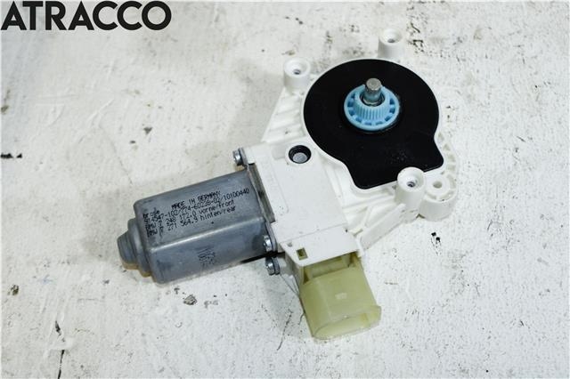 Ruteheis til BMW 5-Serie 2010-2017 (F10/F11) (F10/F11) (51337271564|)