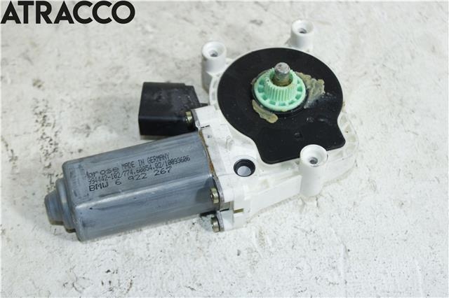 Ruteheis til BMW 5-Serie 2003-2010 (E60/E61) (E60/E61) (67626981142|)