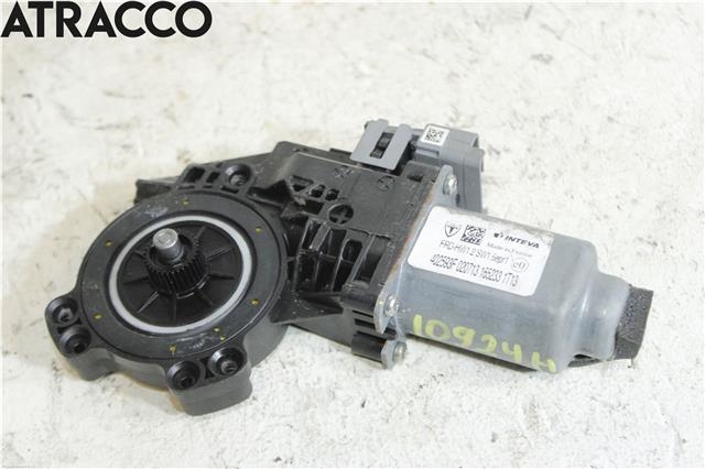Ruteheis til Tesla Model S 2013-2016 (Fase 1)  (600665100L|)