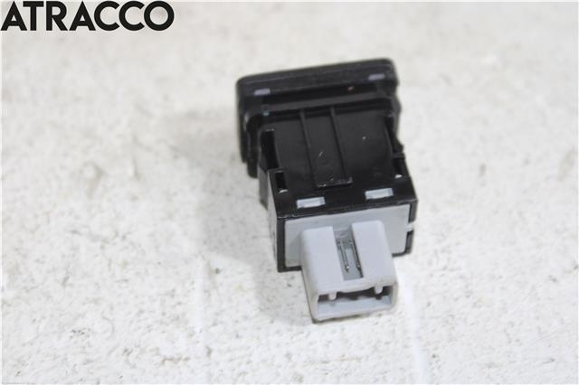 Bryter diverse til Mitsubishi Outlander 2012-2015 (Type III, Fase 1)  (8602A078|)