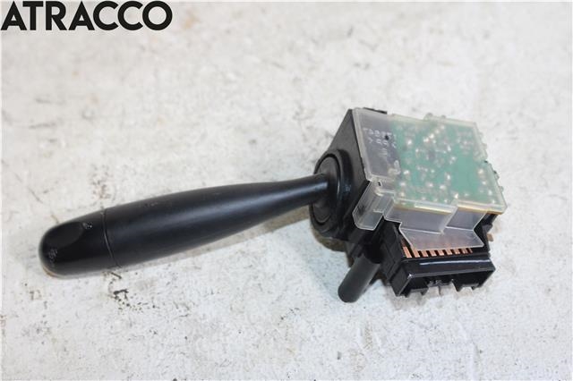 Bryter visker til Toyota Yaris 2003-2005 (Type I, Fase 2)  (846520D010|)