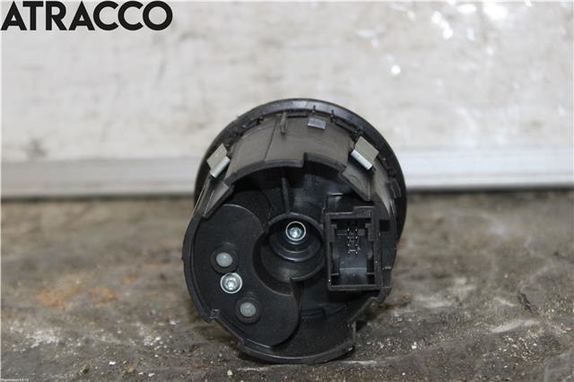 Bryter diverse til Peugeot Partner 2019-->> (Type III)  (98093147ZD|)
