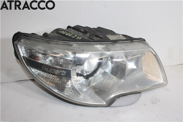 Frontlykt høyre halogen til Škoda Superb 2008-2015 (Type II) (3T1941018E|)