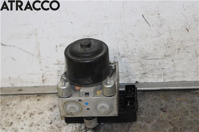 ABS sentral til Toyota Hiace 2007-2012 (Fase 3)  (4405026040|)