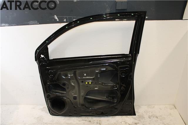 Dør høyre foran til Toyota Urban Cruiser 2009-2014  (6700152430|)