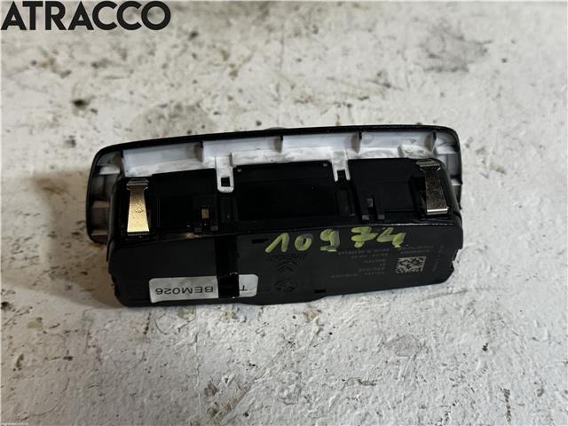 Bryter lys til BMW X1 2009-2015 (E84) (E84) (61316847524|)