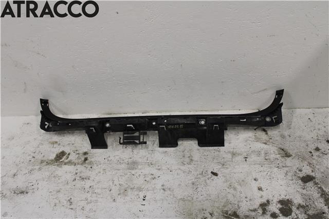 Støtfanger bak midtre del til BMW 3-Serie, 2005-2011 (E90/E91/E92/E93) (E90/E91/E92/E93) (51127127720)