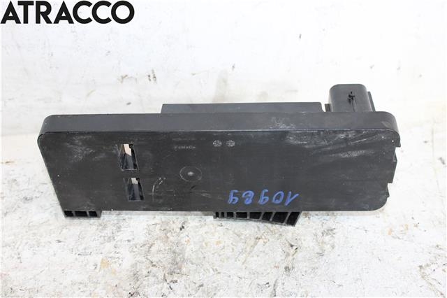 Sikringsboks til Ford Mustang Mach-e 2020-->>  (LJ8T14D068HAC|)