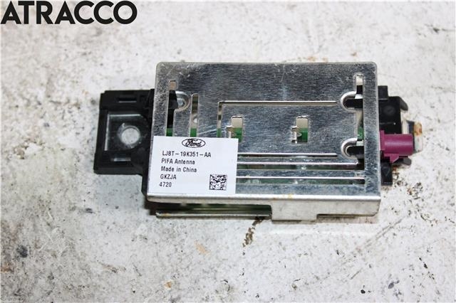 Antenne forsterker til Ford Mustang Mach-e 2020-->> (LJ8T19K351AA|)