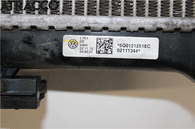 Radiator (manuell gir) til VW Golf VII 2012-2017 (Fase 1)  (5Q0121251EC|)