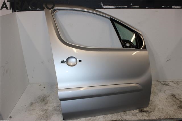 Dør høyre foran til Peugeot Partner, 2008-2015 (Type II, Fase 1)  (9004Z6)