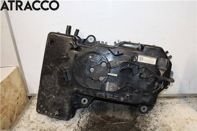 AdBlue tank til VW Transporter / Caravelle, 2015-2019 (T6) (T6) (7E0131877H)