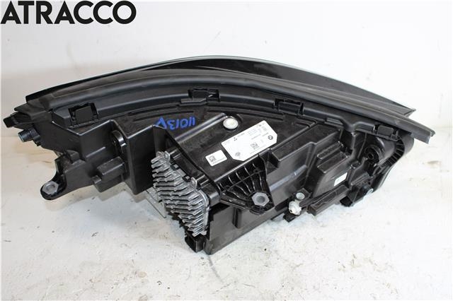 Frontlykt venstre halogen til BMW X1 2022-->> (U11) (U11) (63115A64423|)
