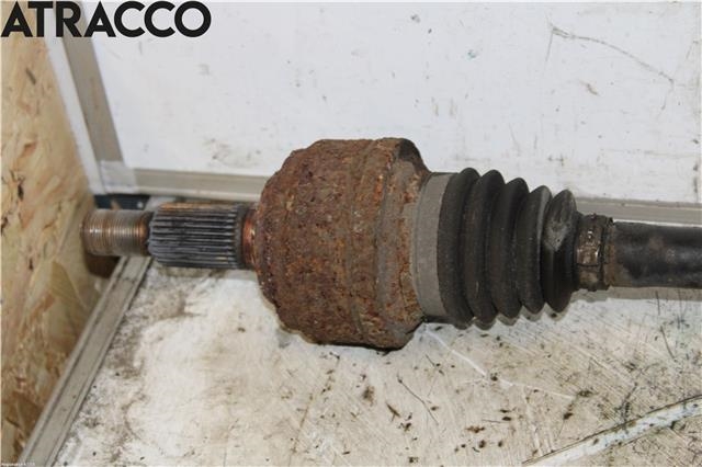Drivaksel høyre bak til Audi Q7 2006-2010 (Type I, Fase 1)  (7L8501201|)