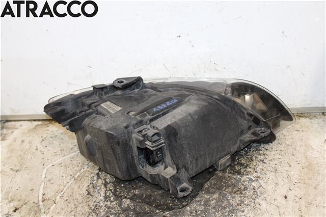 Frontlykt venstre halogen til Audi Q7 2010-2015 (Type I, Fase 2)  (4L0941029AC|)