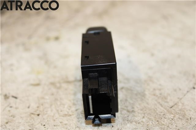 Bryter diverse til Mitsubishi ASX 2010-2019  (8602A030|)