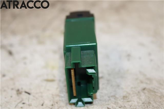 Bryter diverse til Mitsubishi ASX 2010-2019  (8475A004|)