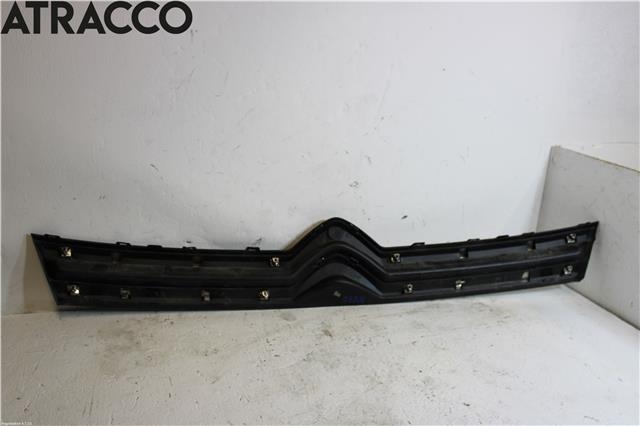 Grill midt til Citroën Jumpy 2007-2016 (Type II)  (98117893XT|)
