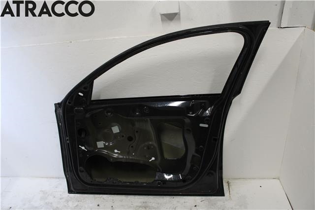 Dør høyre foran til Audi A6, Allroad 2015-2019 (Type III, Fase 2) (C7) (C7) (4G0831052|)