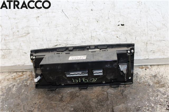 Varmeapparat betjening til Mitsubishi Pajero 2007-2016 (Type IV, Fase 1)  (7820A132XA|)